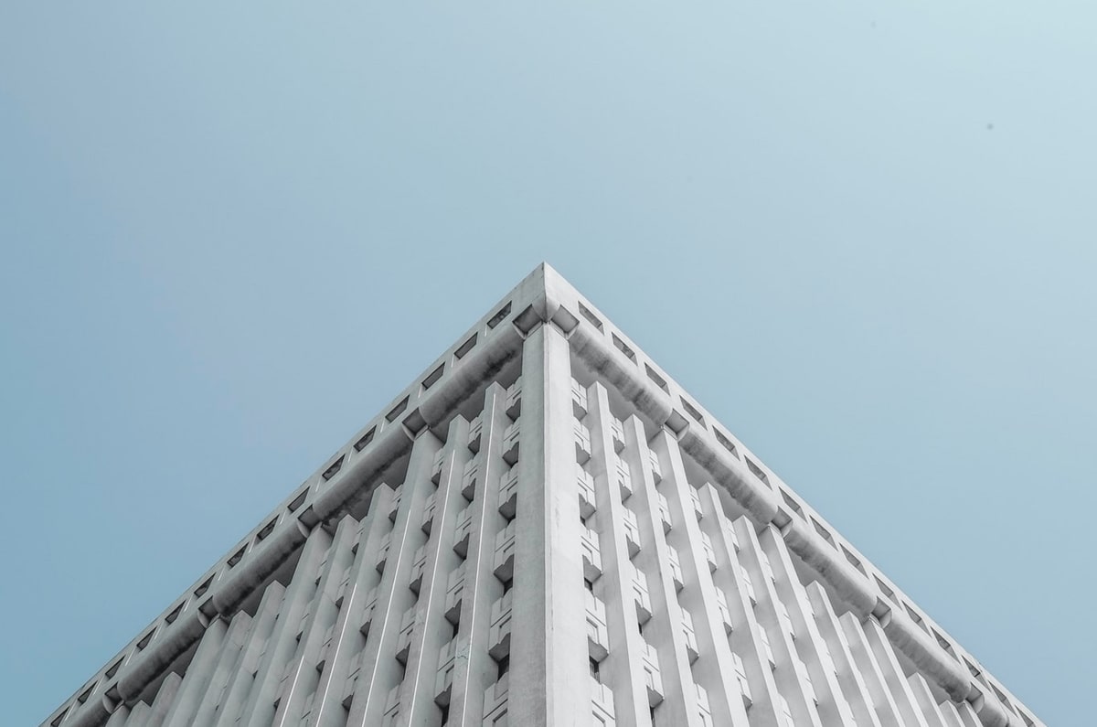 678体育：曼联vs利物浦：裁判的判罚争议，让半岛体育的球迷愤怒。